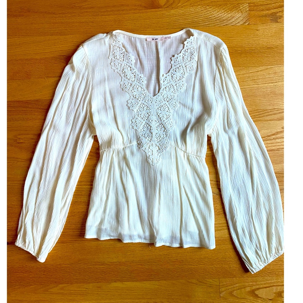 Off White Long Sleeve Medium Blouse